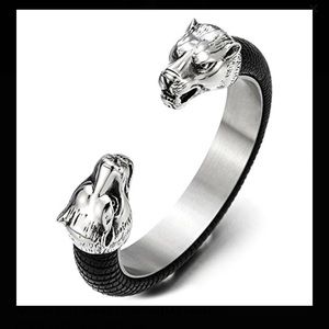 COOLSTEELANDBEYOND Mens Cuff Bracelet Leather SS CUSTOMER RETURN